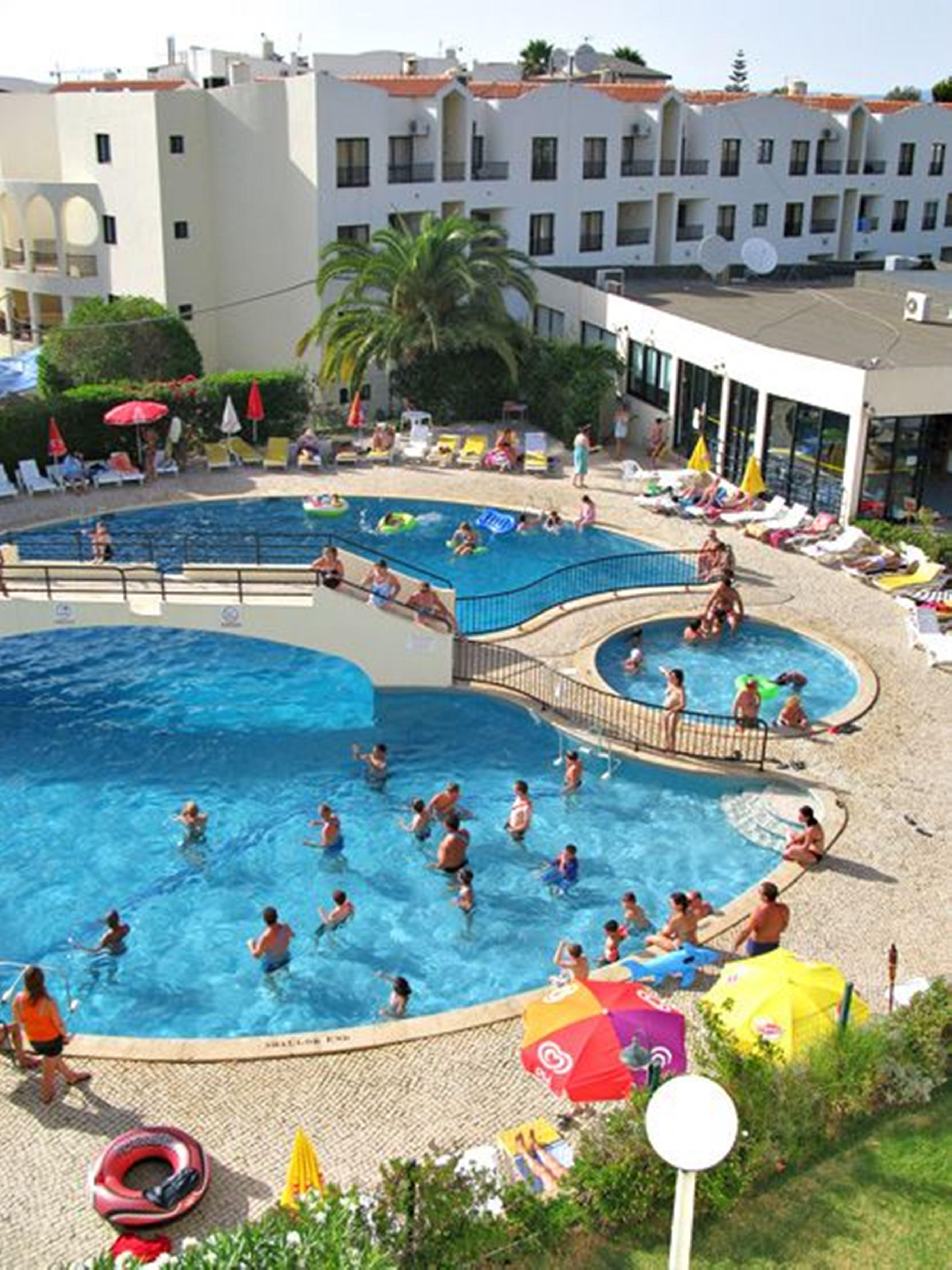 Clube Alvorferias Aparthotel Exterior foto